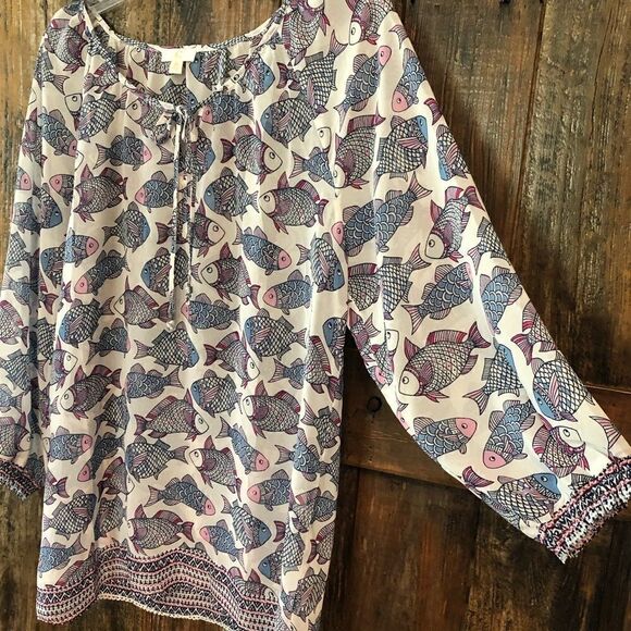 Charming M BOHO White Lightweight Lace up Fish Pattern Swim Cover-Up - Picture 6 of 8